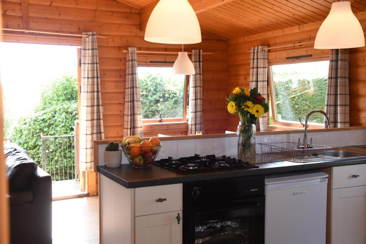 ראיאדר Tawny Owl Lodge מראה חיצוני תמונה